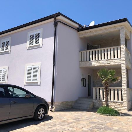 Lavanda Centar Vir Exterior photo